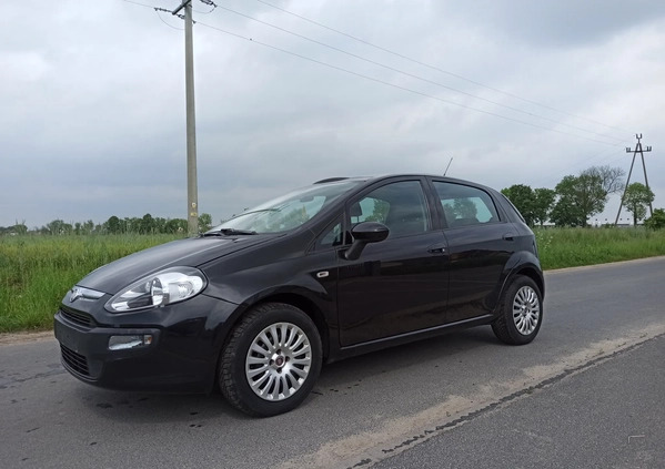 Fiat Punto Evo cena 14900 przebieg: 176000, rok produkcji 2010 z Legionowo małe 137